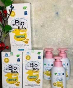 Sữa Tắm Gội Organic QA BIO BABY chai 260ml giảm mẩn ngứa lỗ chân lông, viêm da, Rôm sảy