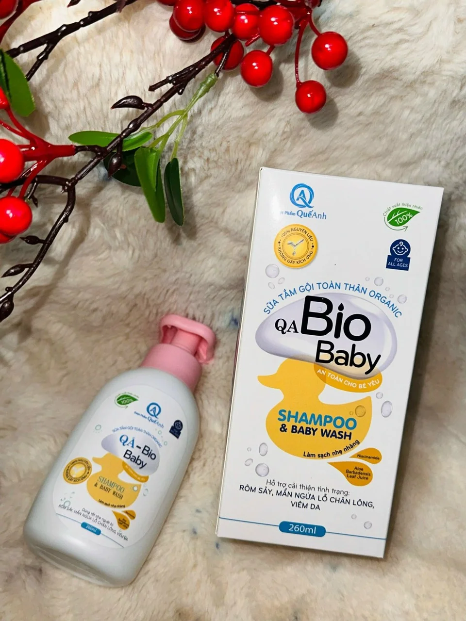 Sữa Tắm Gội Organic QA BIO BABY chai 260ml giảm mẩn ngứa lỗ chân lông, viêm da, Rôm sảy Sữa Tắm Gội Organic QA BIO BABY chai 260ml giảm mẩn ngứa lỗ chân lông, viêm da, Rôm sảy